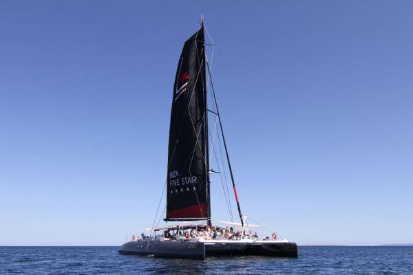 Catamarán Cinco Estrellas Gran Canaria