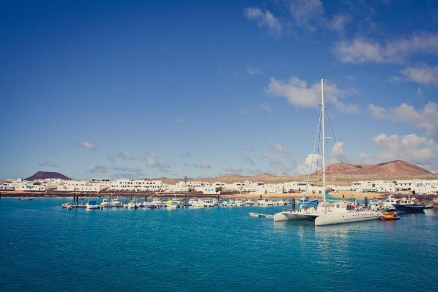 graciosa-sail-by-catamaran_2