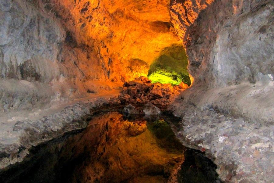 lanzarote-caves-cuevas-los-verdes_2