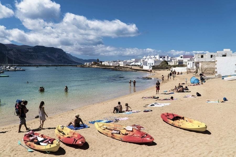 ferry-la-graciosa_4