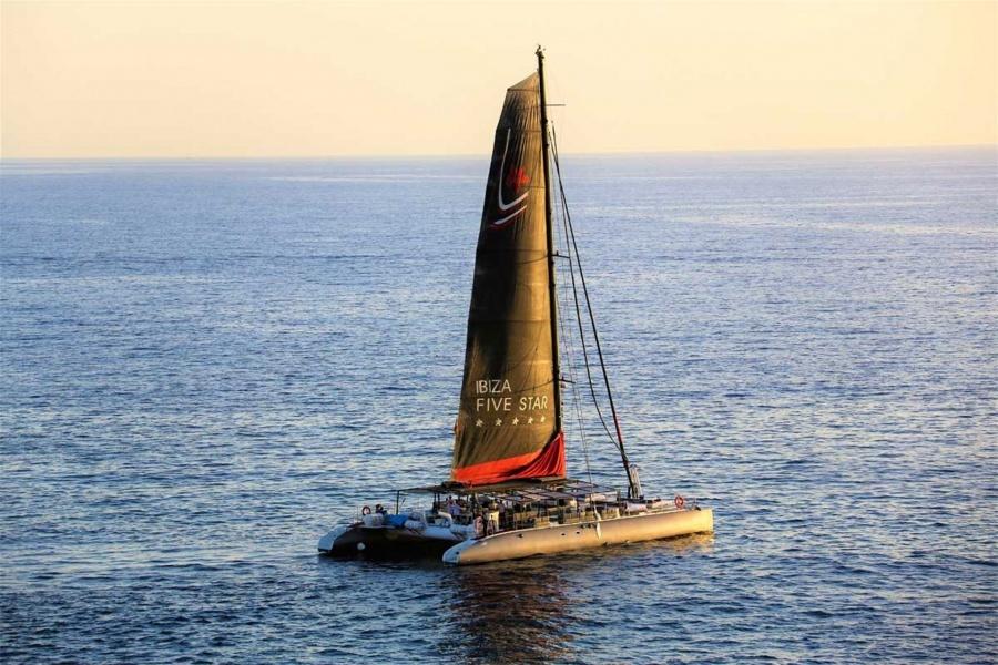 five-star-catamaran-gran-canaria_4_l